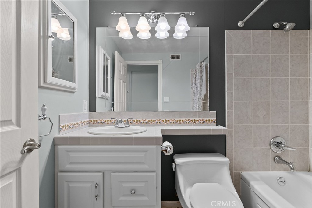 2289 Ravenna Property Photo 21