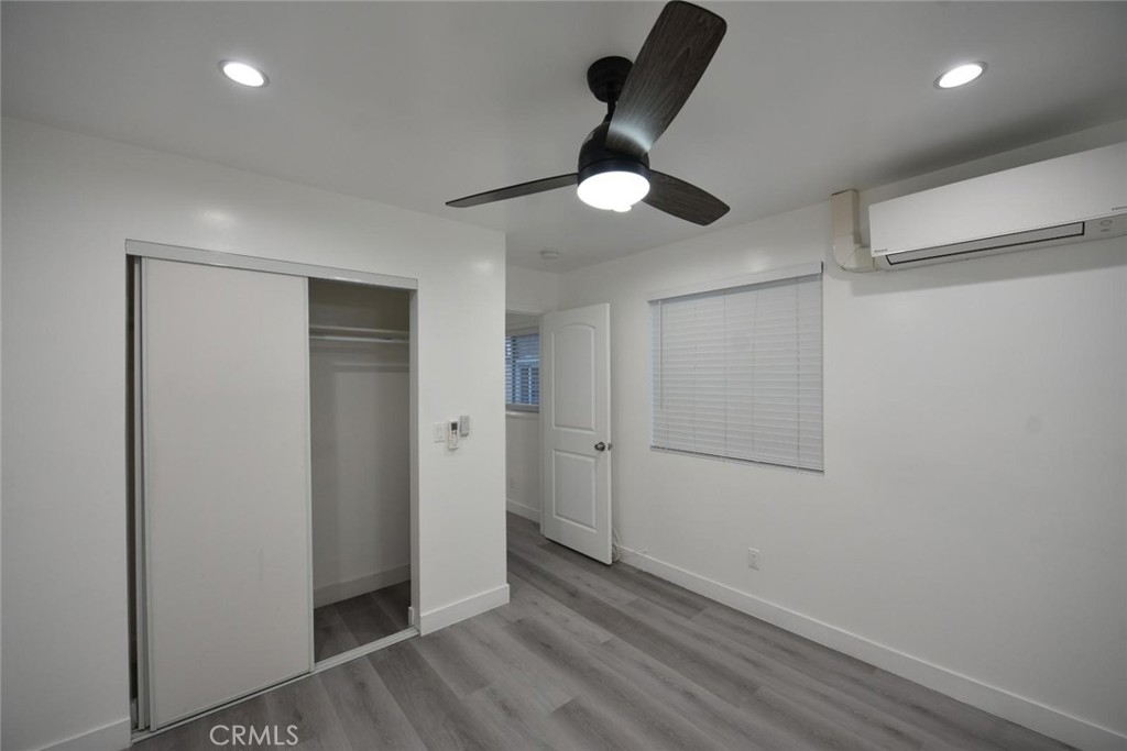 7260 Yolanda Avenue Property Photo 13