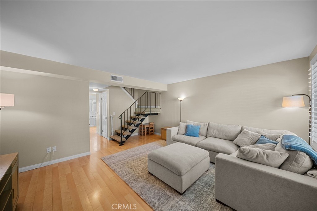 24307 La Glorita Circle Property Photo 3