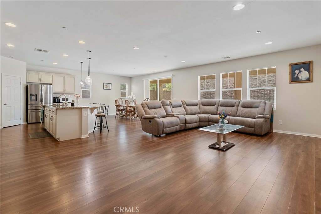 37316 Paintbrush Property Photo 7