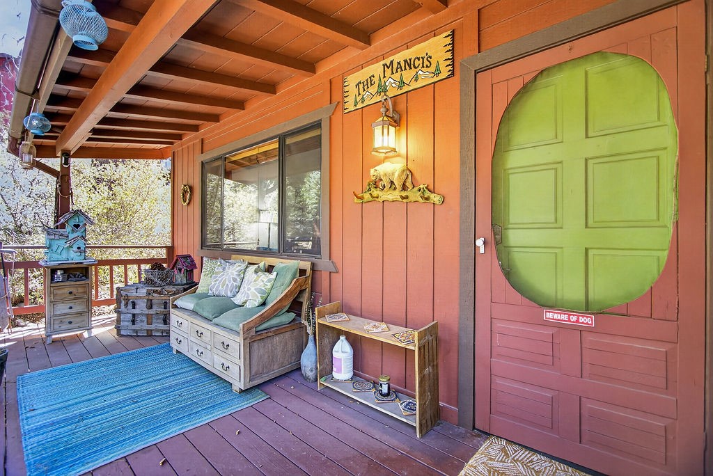 1905 Matterhorn Property Photo 8