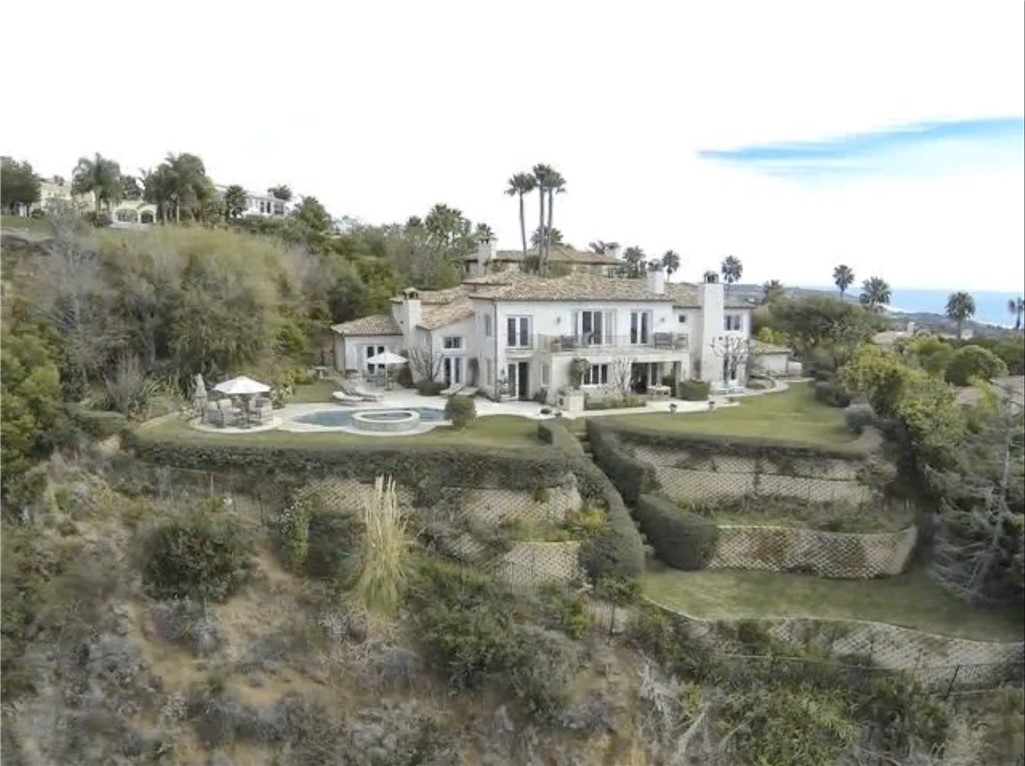 5606 Sea View Property Photo 1
