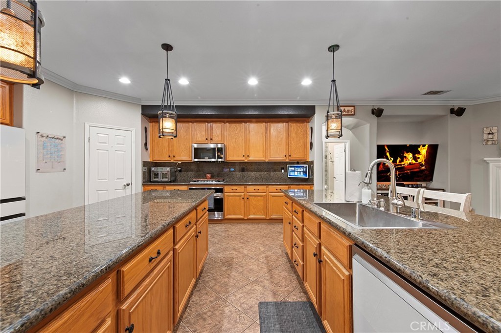 3327 Club Rancho Drive Property Photo 16