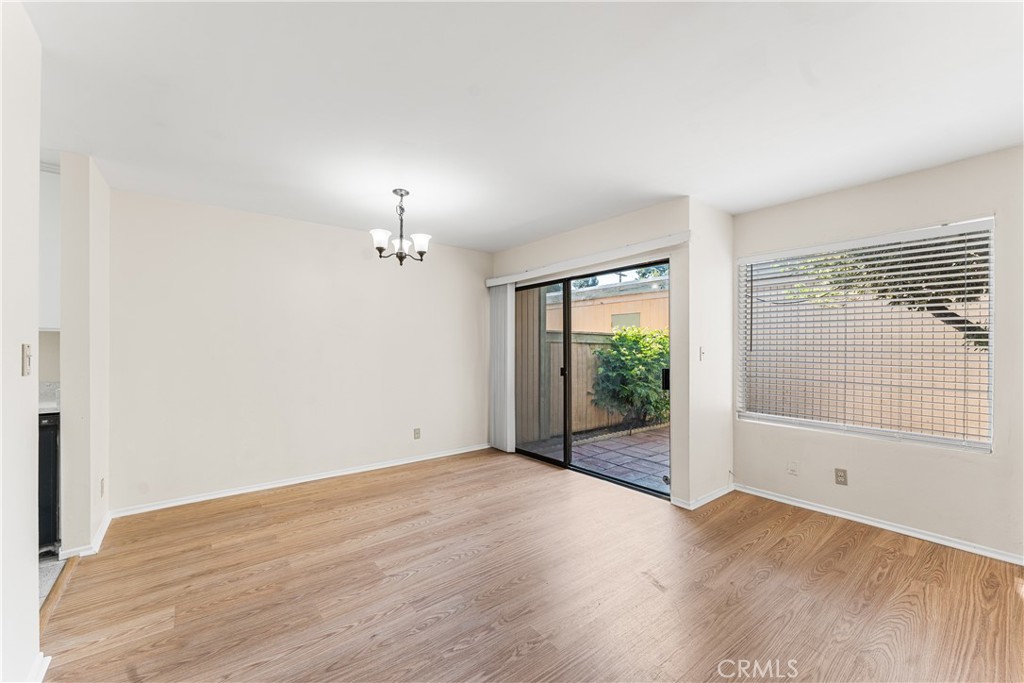 10730 Woodley Avenue 7 Property Photo 12