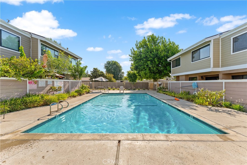 10730 Woodley Avenue 7 Property Photo 37