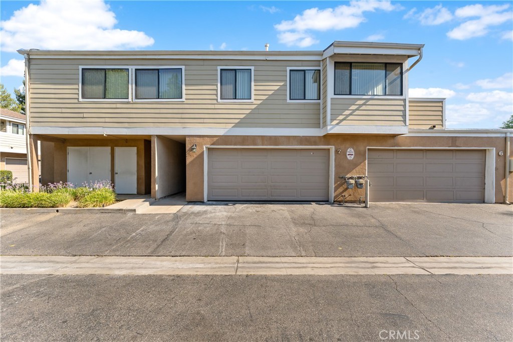 10730 Woodley Avenue 7 Property Photo 38