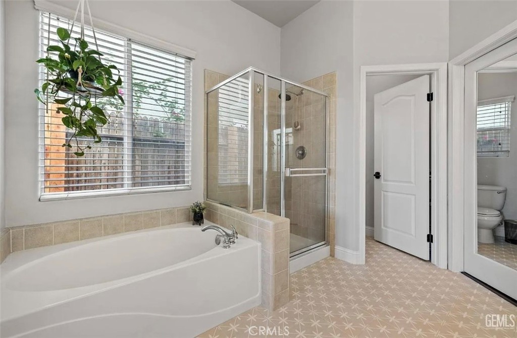 10300 Seneca Falls Property Photo 6