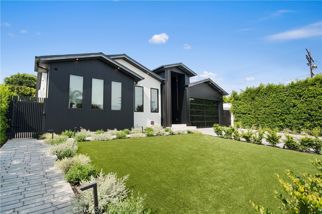 12507 Miranda Property Photo 5