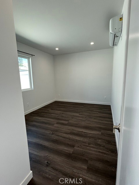 17214 Donmetz Property Photo 34