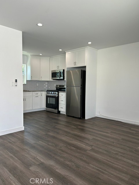 17214 Donmetz Property Photo 42