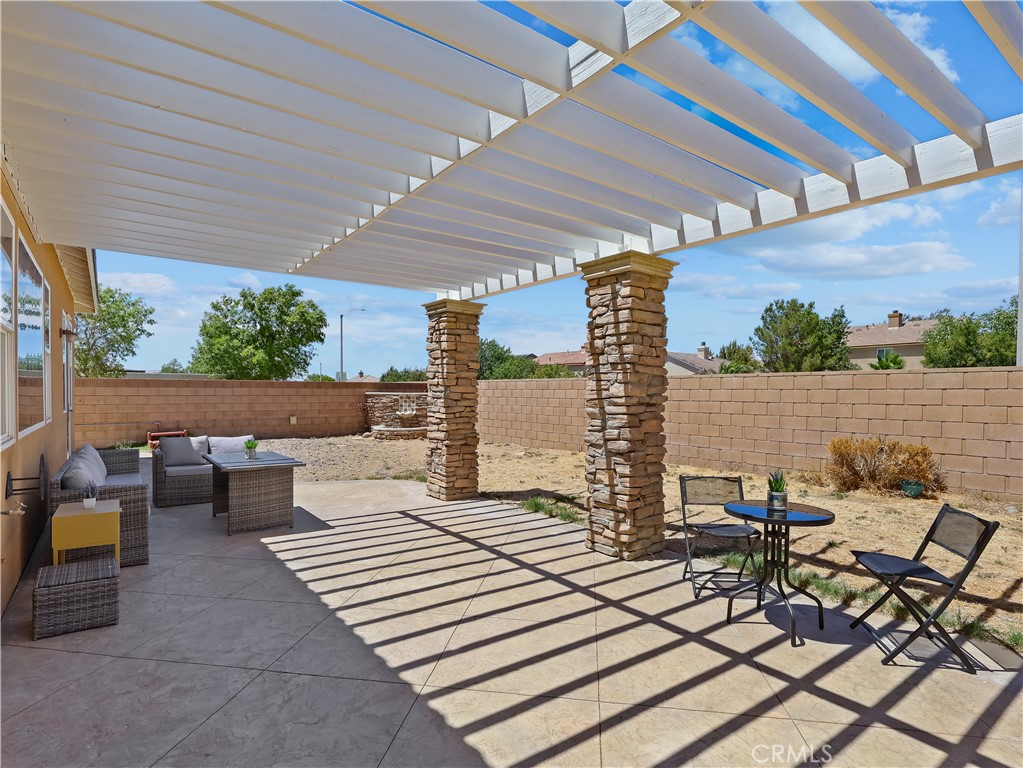 6109 W Avenue K9 Property Photo 4