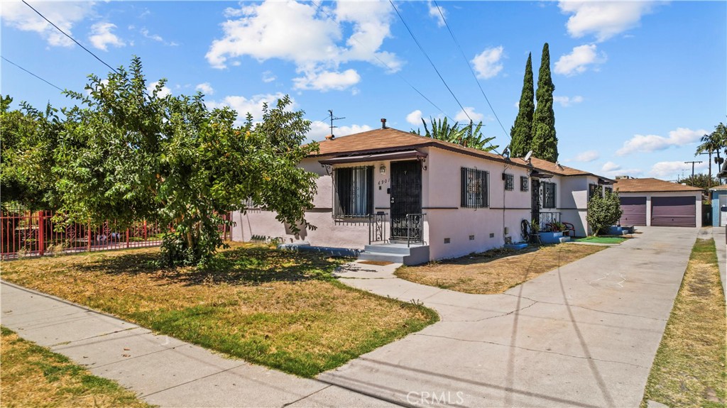 6901 San Luis Ave Property Photo 1