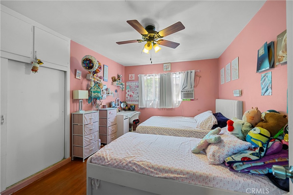 6901 San Luis Ave Property Photo 17