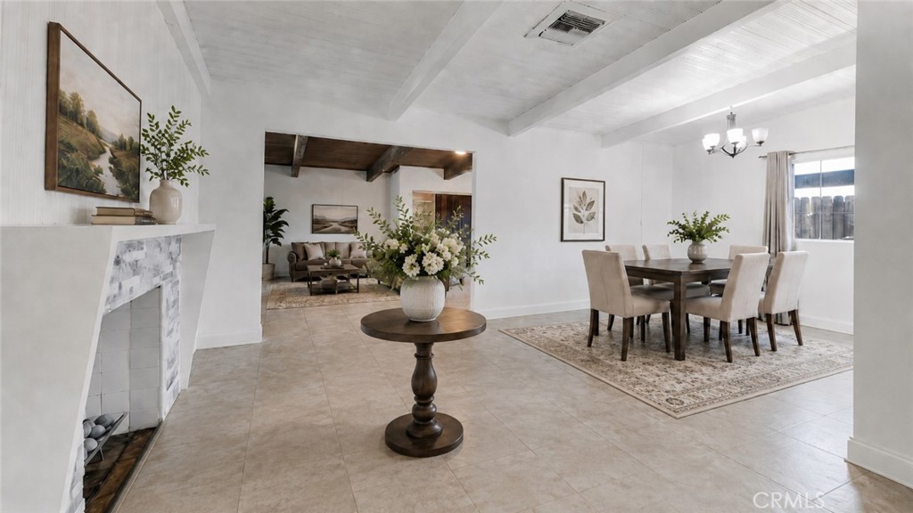 18027 Hatton Street Property Photo 4
