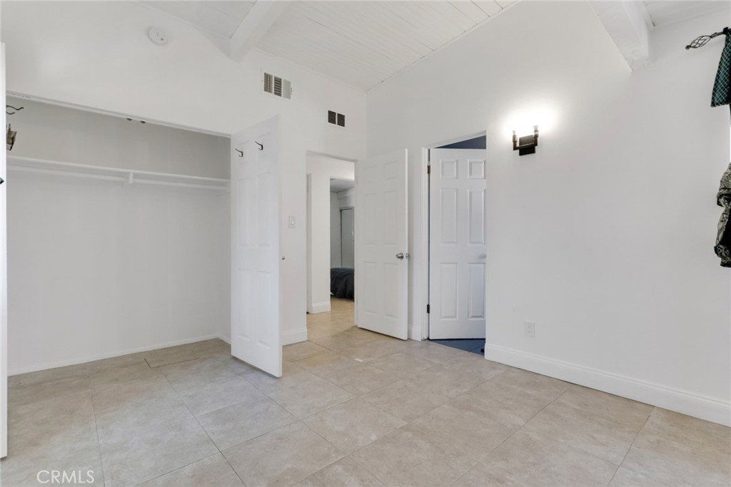 18027 Hatton Street Property Photo 22