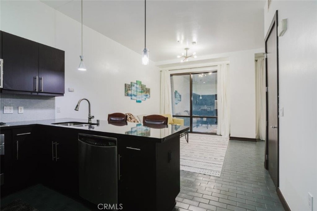 655 S Hope Street 606 Property Photo 53