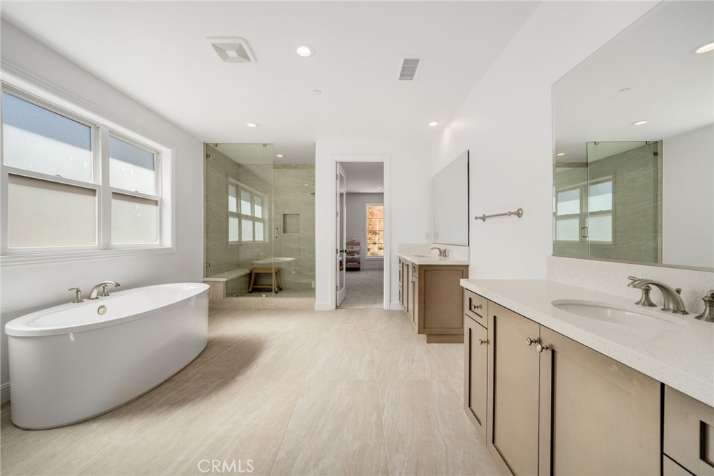 20244 W Albion Way Property Photo 11