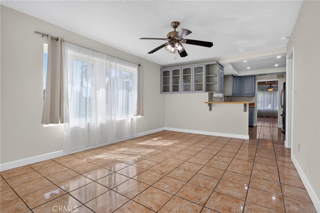 12446 Herrick Property Photo 4