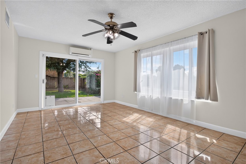 12446 Herrick Property Photo 5