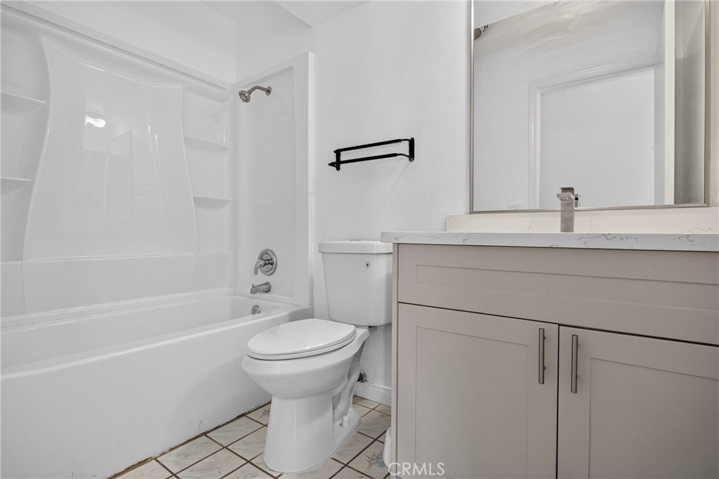 12446 Herrick Property Photo 8