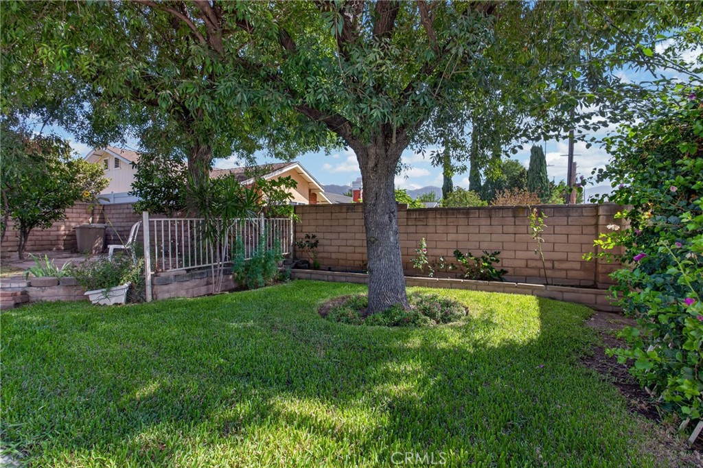 12446 Herrick Property Photo 15