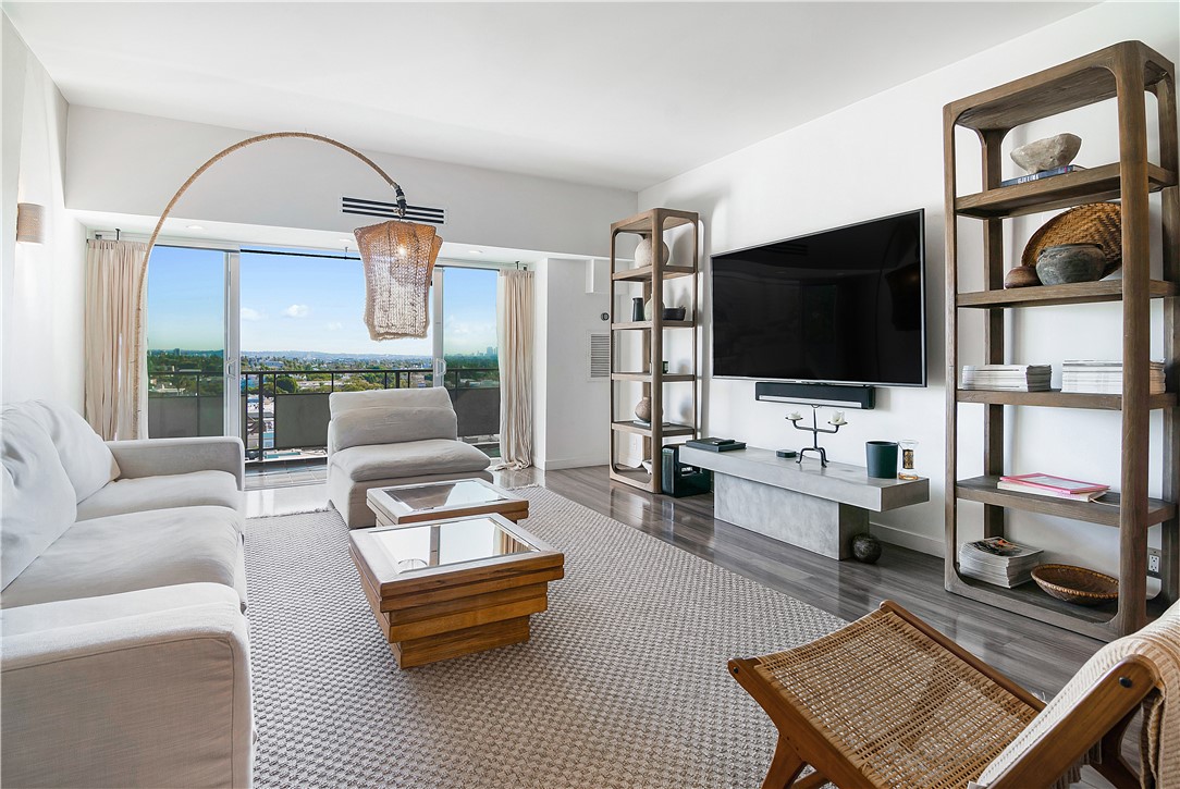 1155 N La Cienega Boulevard 711 Property Photo 14