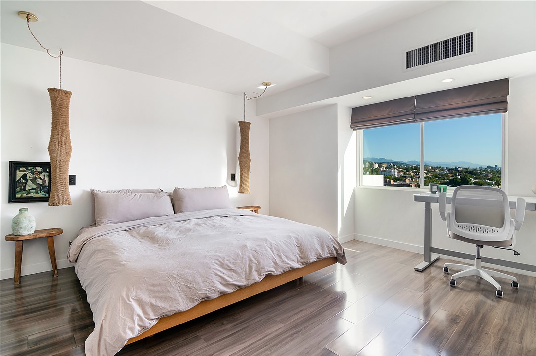 1155 N La Cienega Boulevard 711 Property Photo 29