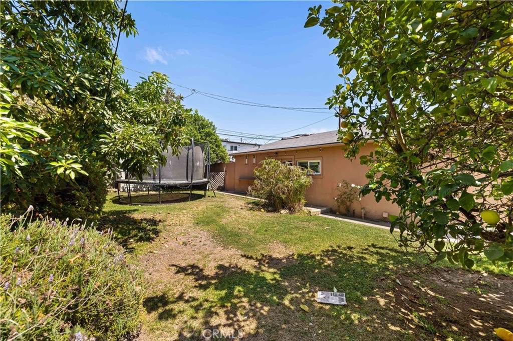 3570 Colonial Avenue Property Photo 19