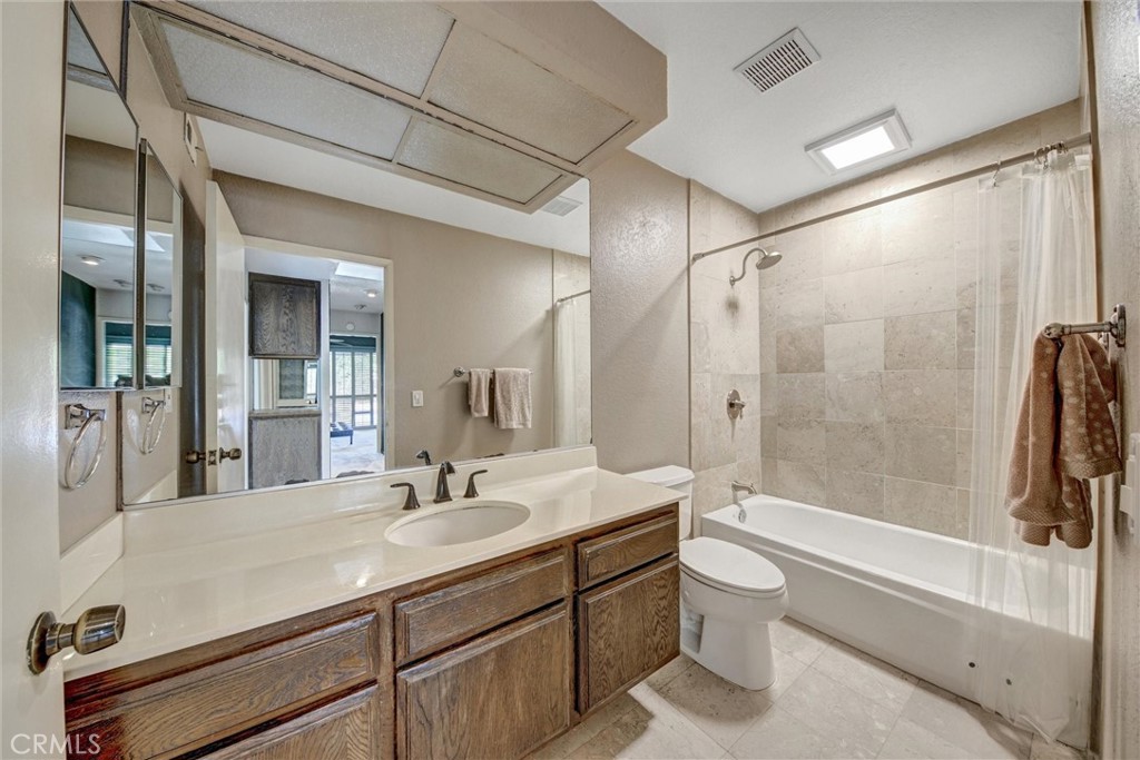 6714 Rhea Property Photo 19