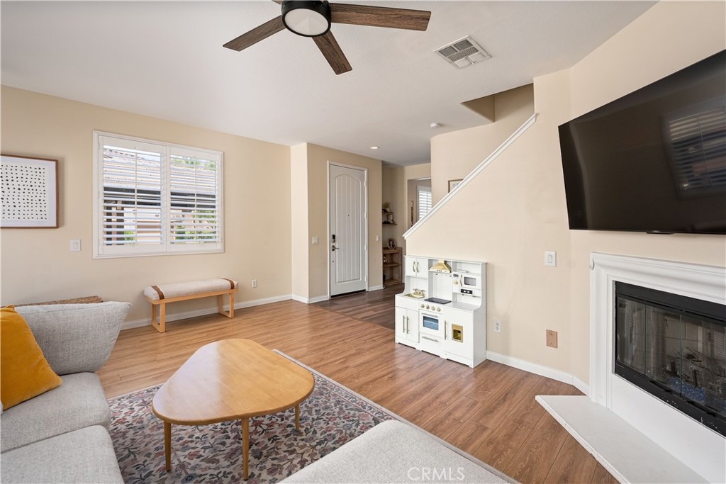 28453 Casselman Lane Property Photo 6