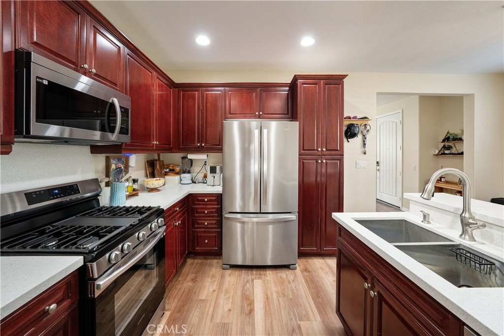 28453 Casselman Lane Property Photo 10