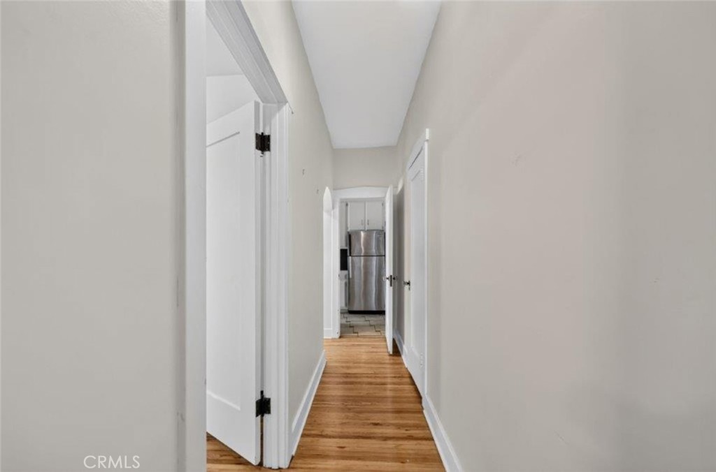 144 N La Peer Drive Property Photo 8