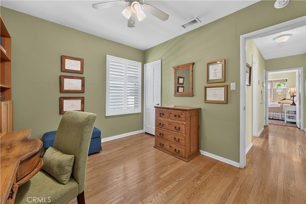 1426 N Buena Vista Property Photo 10