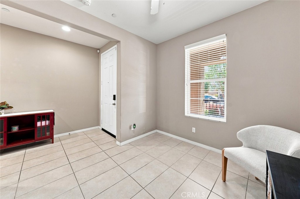 27364 Ellery Place Property Photo 6