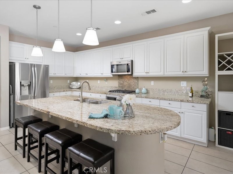 27364 Ellery Place Property Photo 10