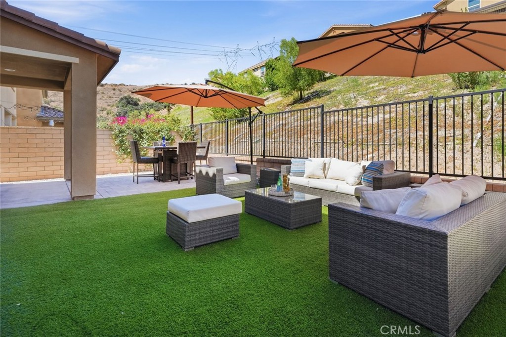27364 Ellery Place Property Photo 16