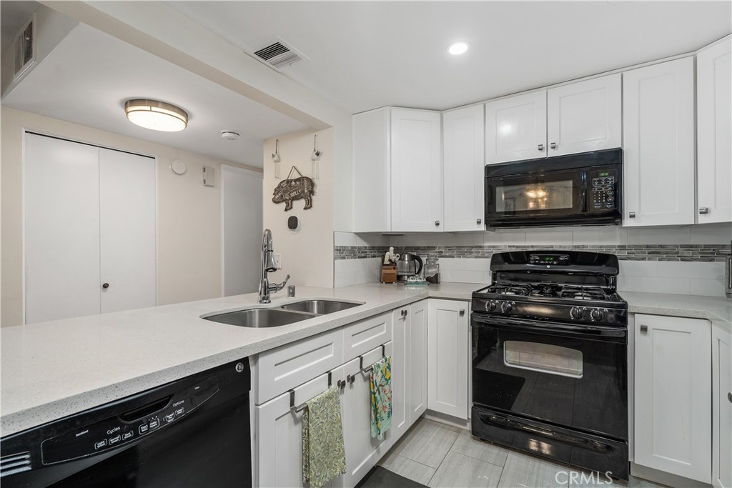 15155 Sherman Way 60 Property Photo 1
