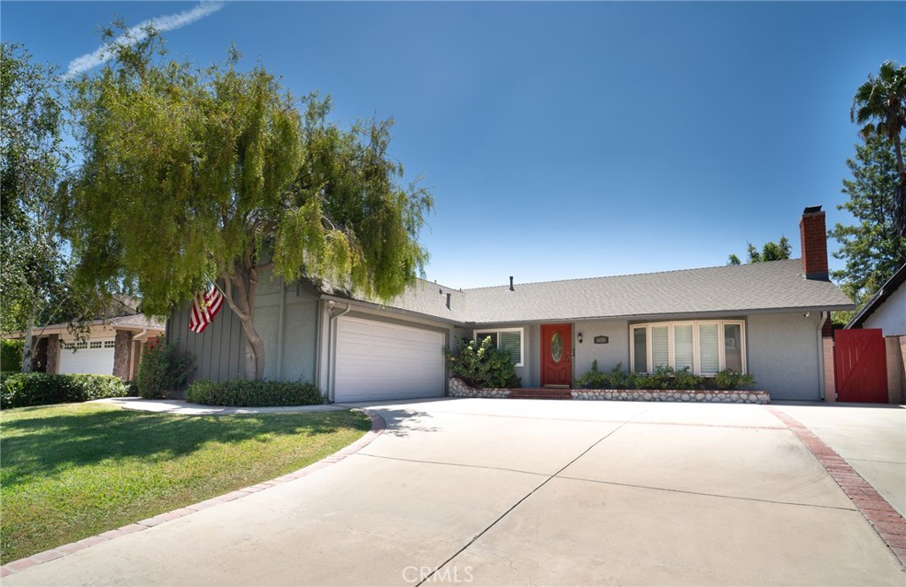 6050 E Malton Avenue Property Photo 1