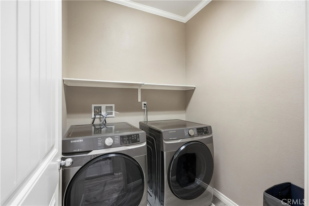 22077 Barrington Property Photo 11