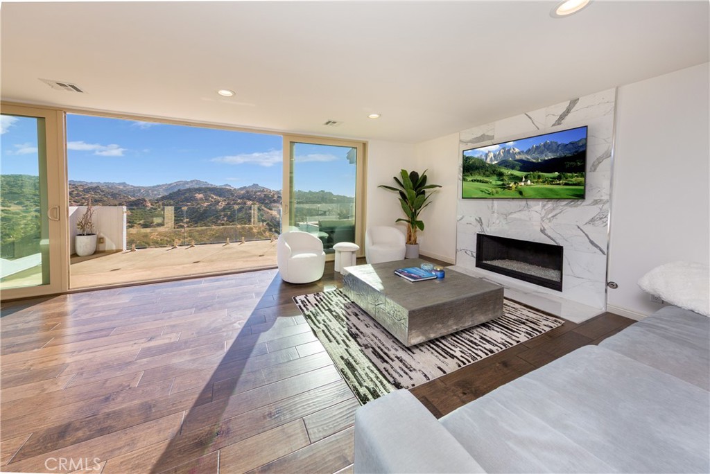 26 Corral Property Photo 2