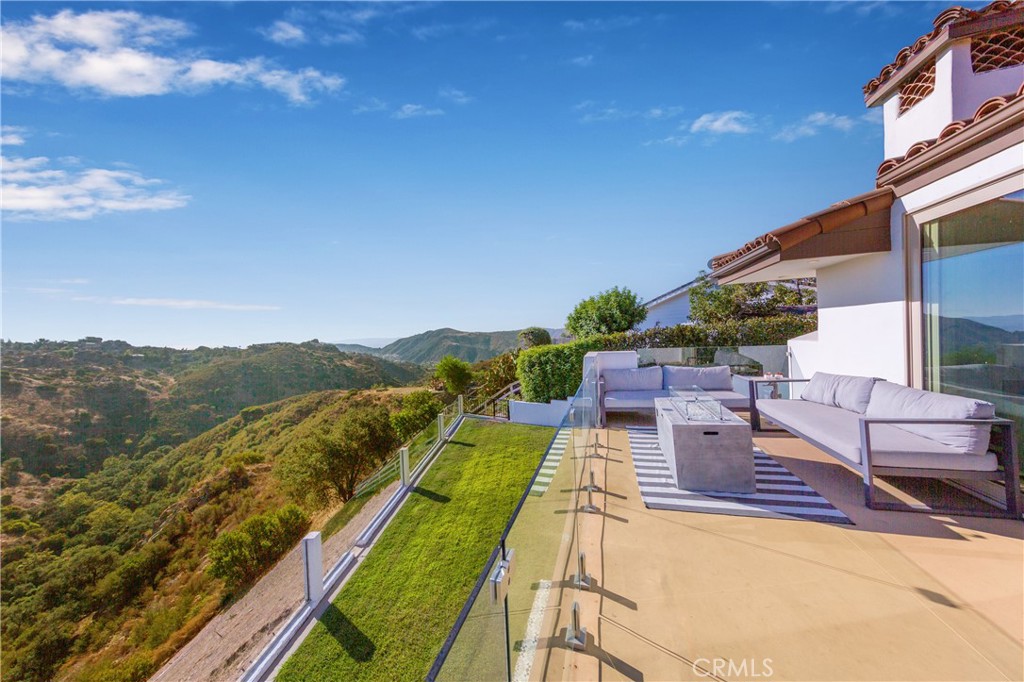 26 Corral Property Photo 5