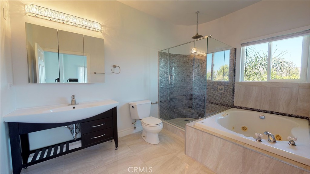 22500 N Summit Ridge Property Photo 47