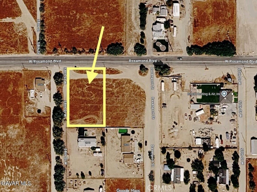 5696 Rosamond Boulevard W