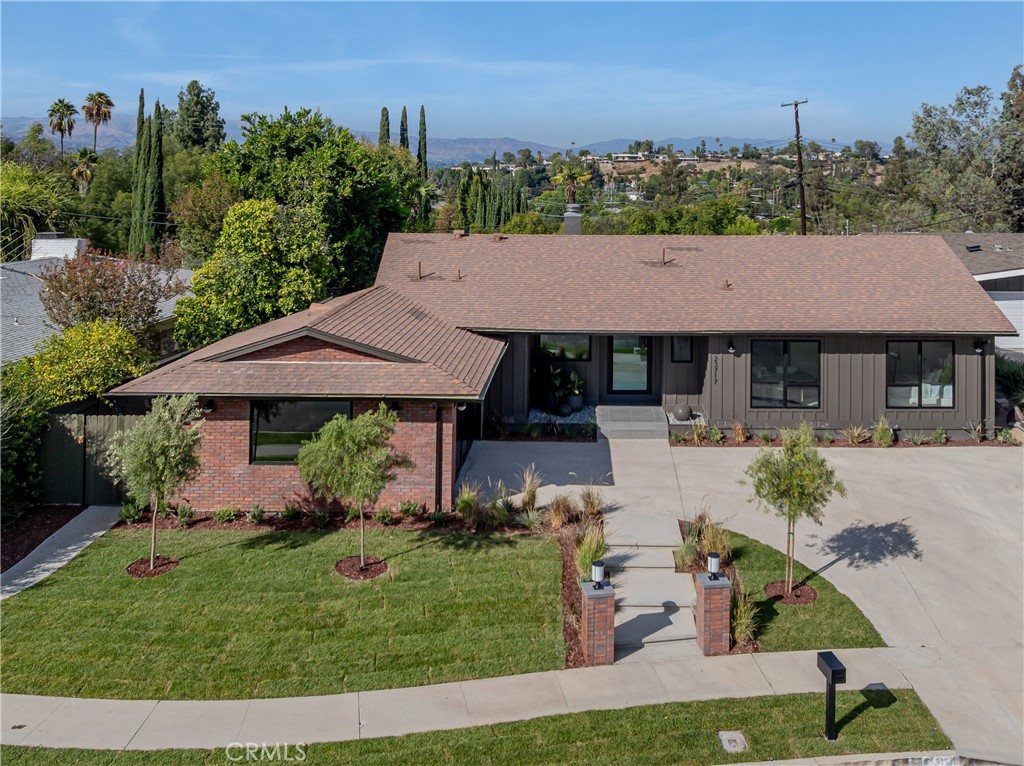 23717 Crosson Property Photo