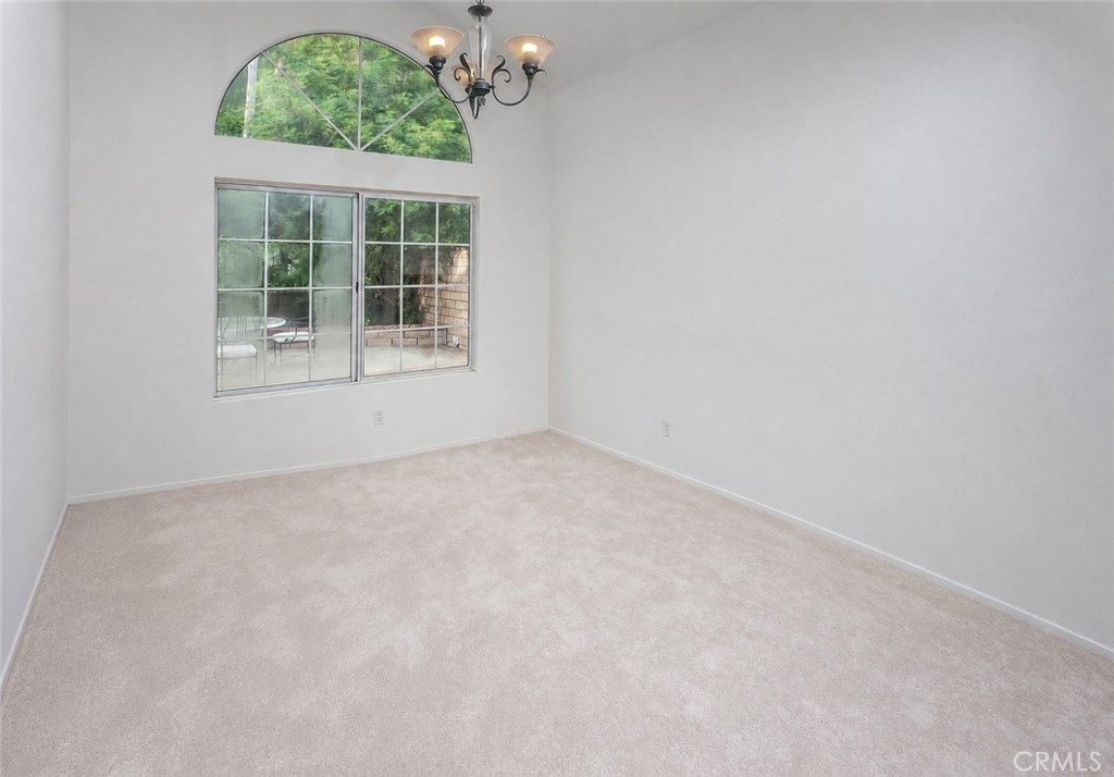 7221 Bouquet Drive Property Photo 9