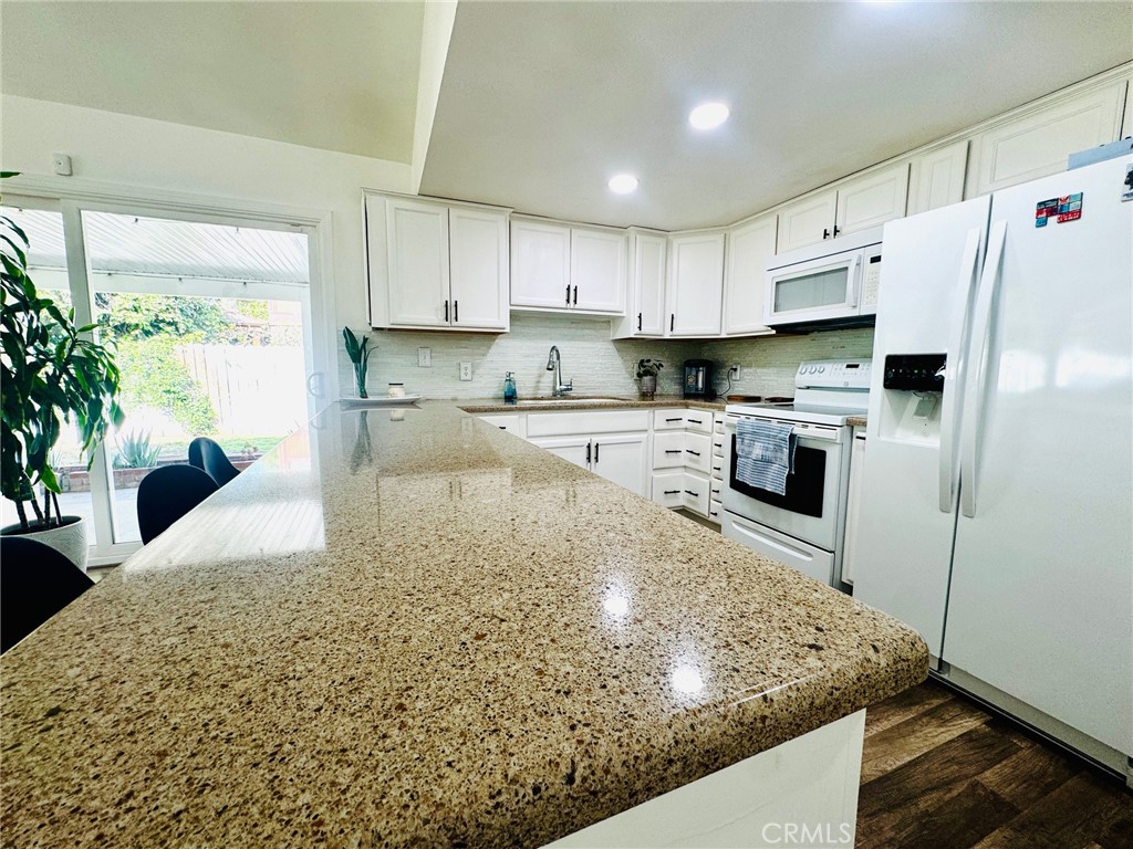 10611 Shellabarger Property Photo 18