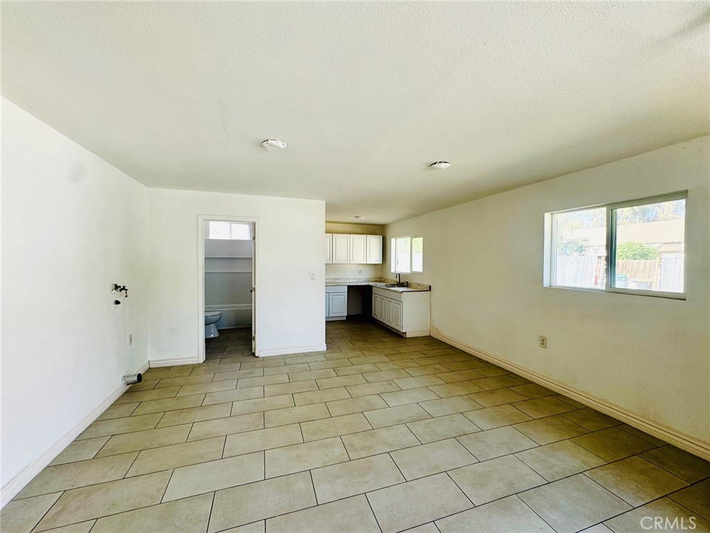 10611 Shellabarger Property Photo 44