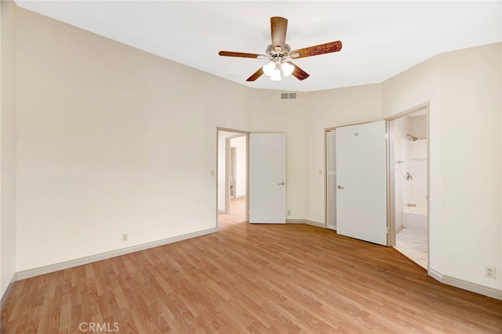 7420 Corbin Ave 8 Property Photo 15