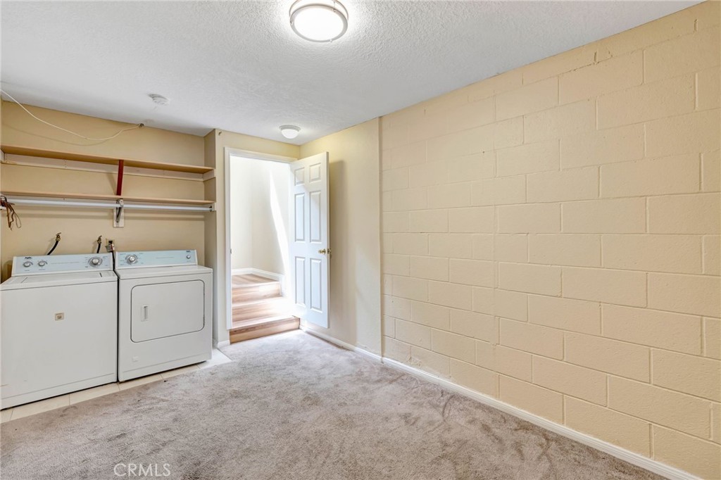 7420 Corbin Ave 8 Property Photo 26