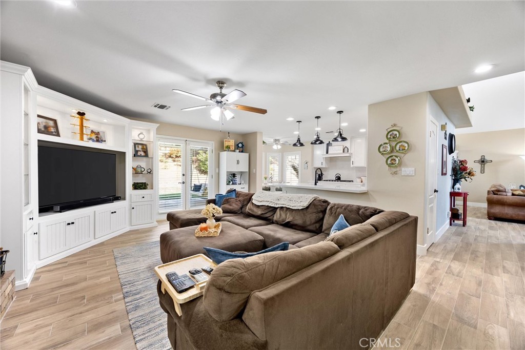 12008 Ernestina Court Property Photo 11